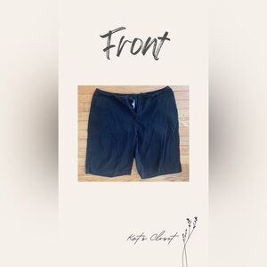 Women’s Black Stretchy Shorts from White Stag